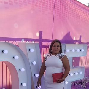 Meet your Posher, Daysi